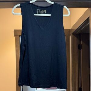 Cupio Women's Elegant Black Tank Top